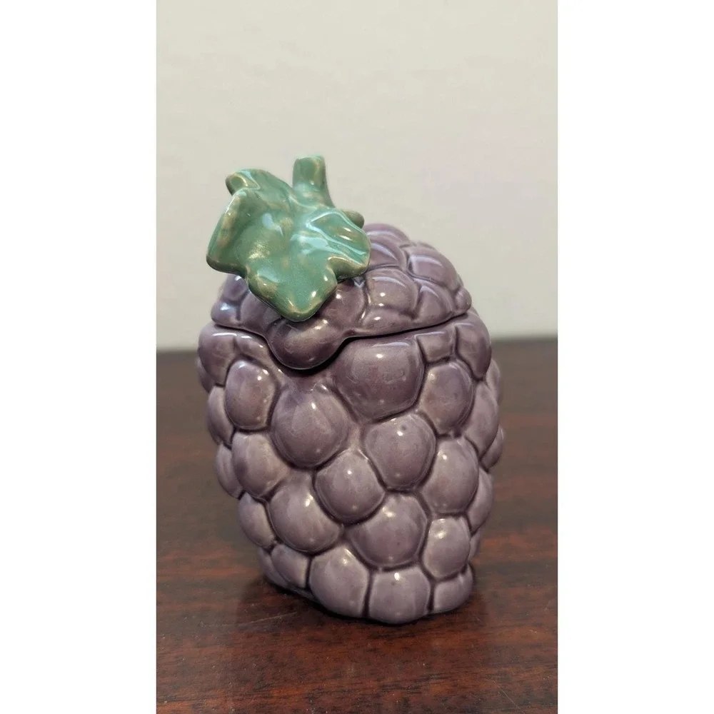 N/A vintage ceramic